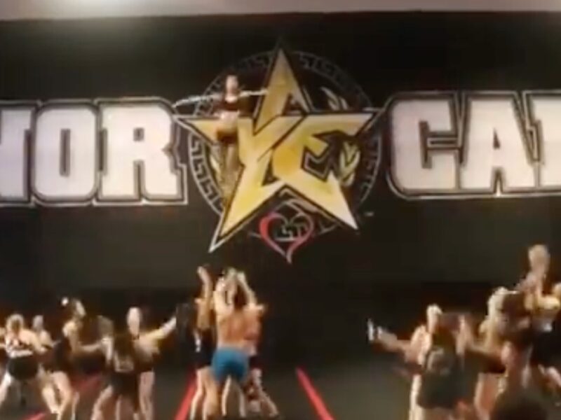 Comment a “💙” for baskets or a “💜” for stunts! @norcalelite