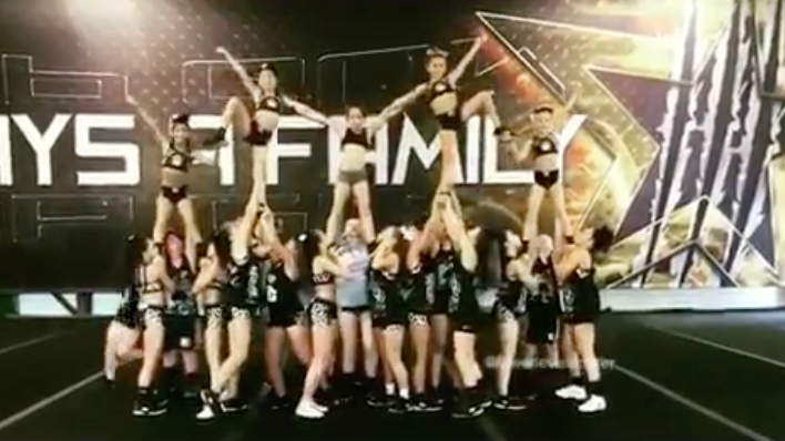 This does not look like a level 3 pyramid.. 😳 @topgunjags305