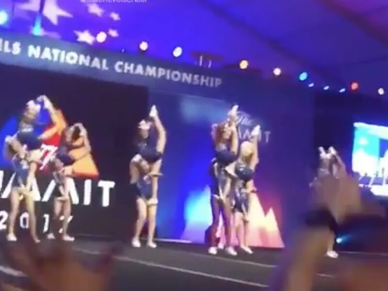 Sooo many summit videos to post 😍