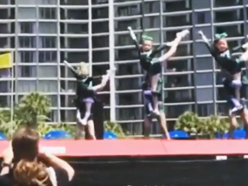 6 people on a team? That's what dedication looks like 👏 @venomallstars