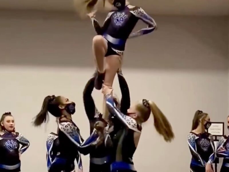 Which stunt sequence would you try, the first or second? @cheerathletics