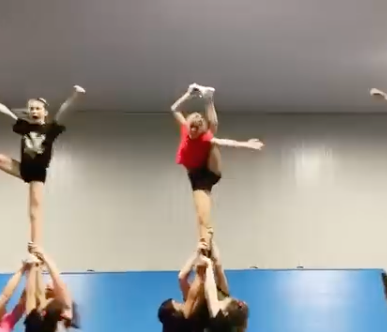 Fun level 3 pyramid from @cheercore_gold