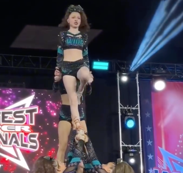 From @widcallstars ❄