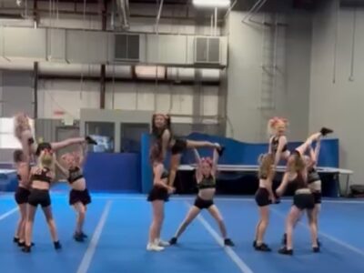 MINIS 🥹 @ca.flurries